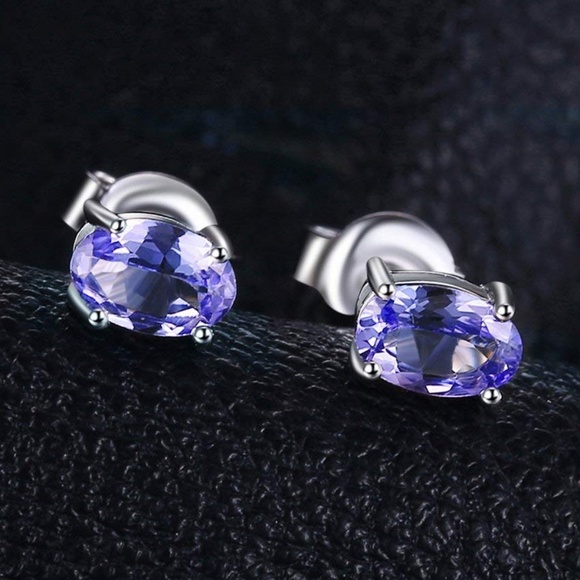 💙 1ct Natural Tanzanite Stud Earrings